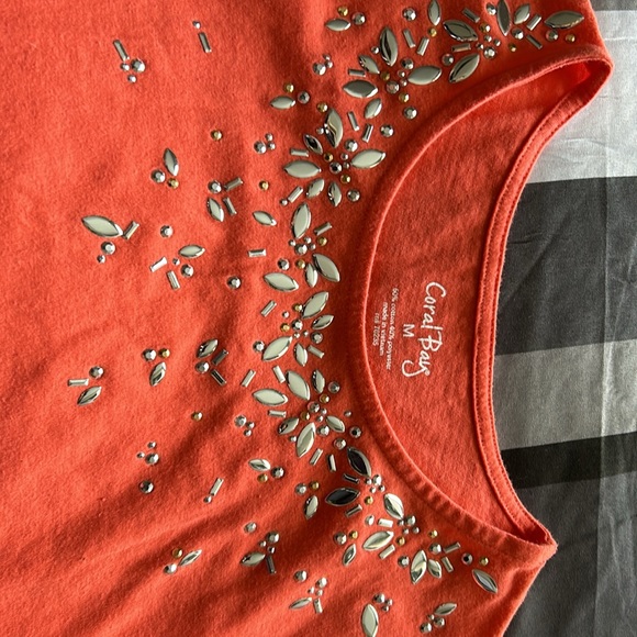 Coral short sleeve TShirt - Picture 3 of 3